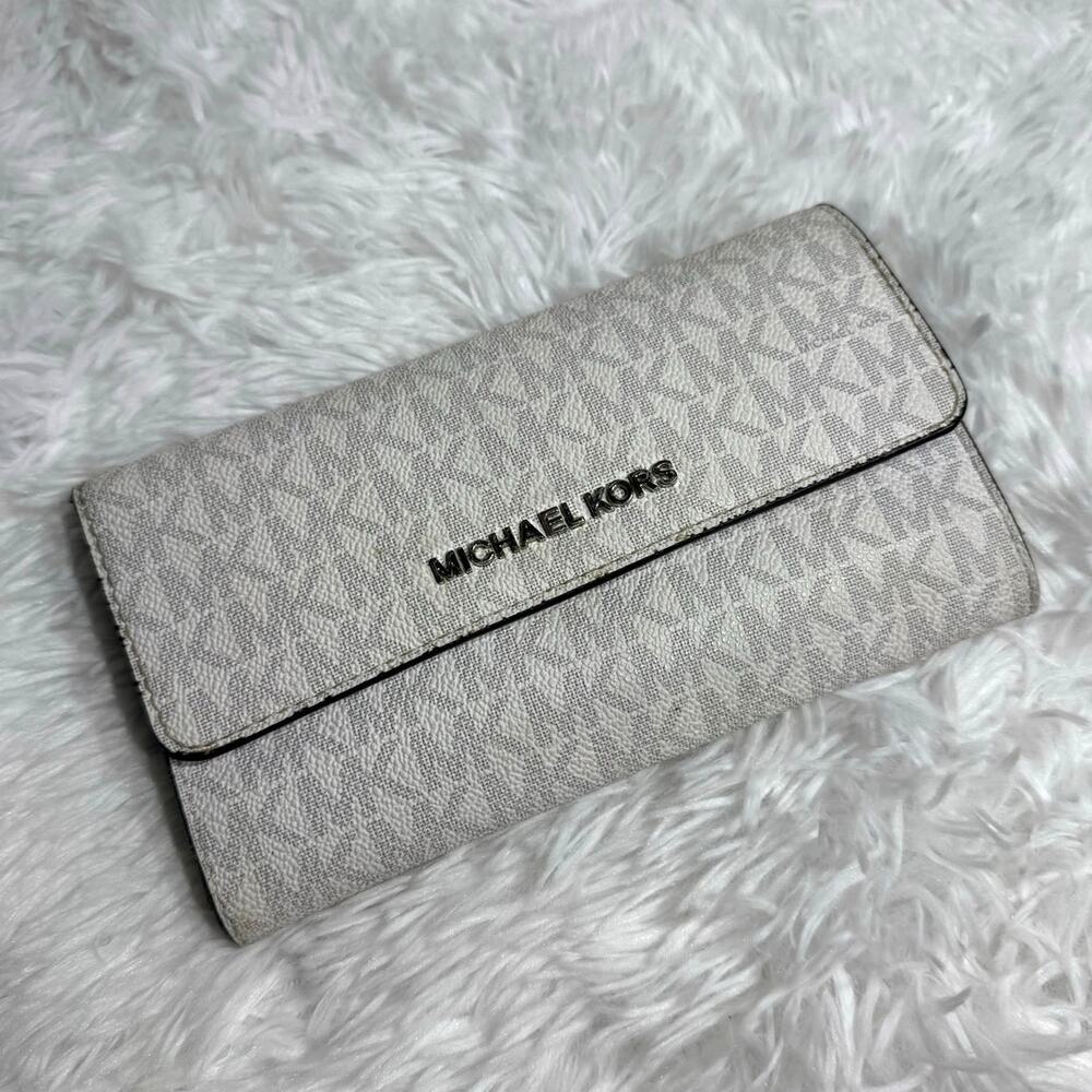 Michael Kors Jet Set Wallet